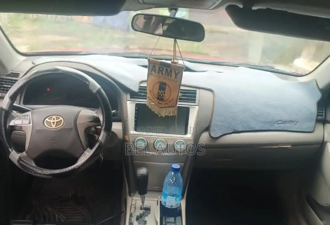 Toyota Camry 2009 Red