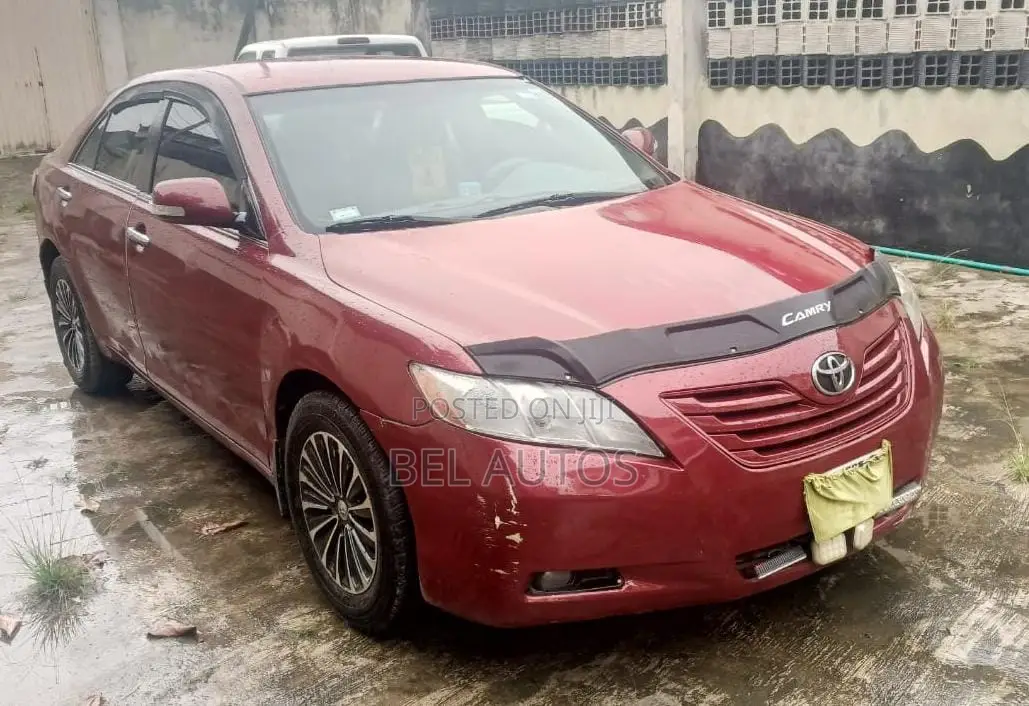 Toyota Camry 2009 Red