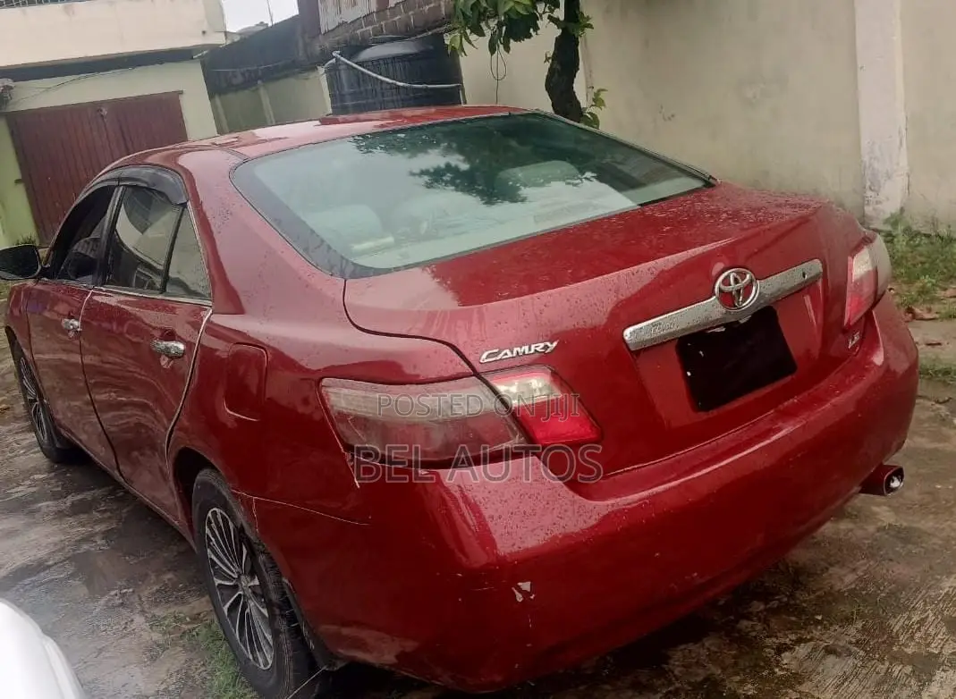 Toyota Camry 2009 Red