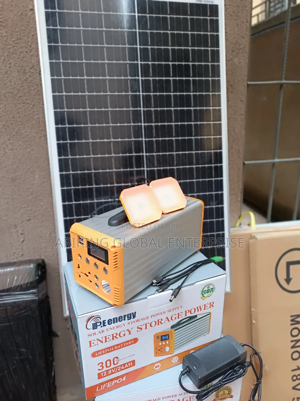 Portable Solar Power Generator With Solar Panel LED Bulbs