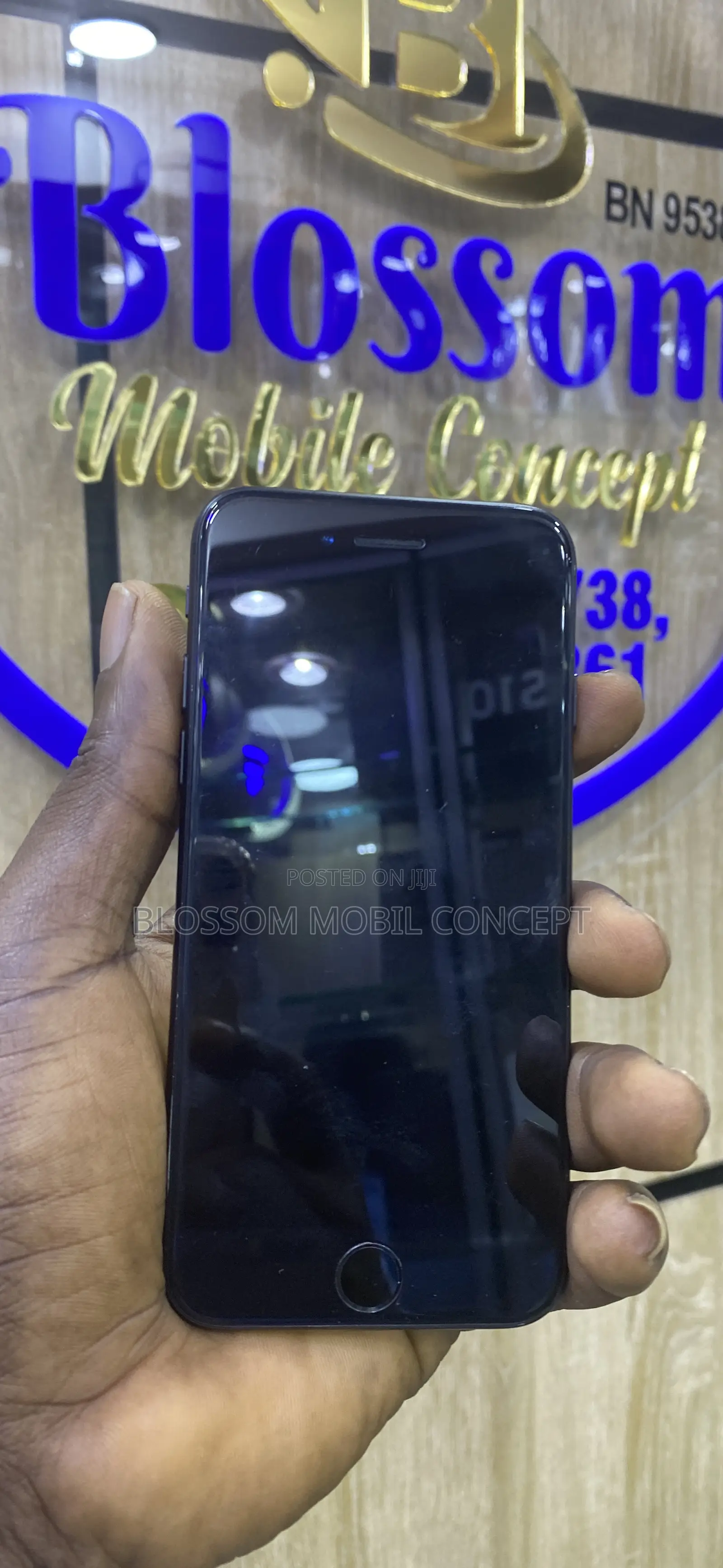 Apple iPhone 7 32 GB Black