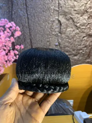 Fine Hair Bun