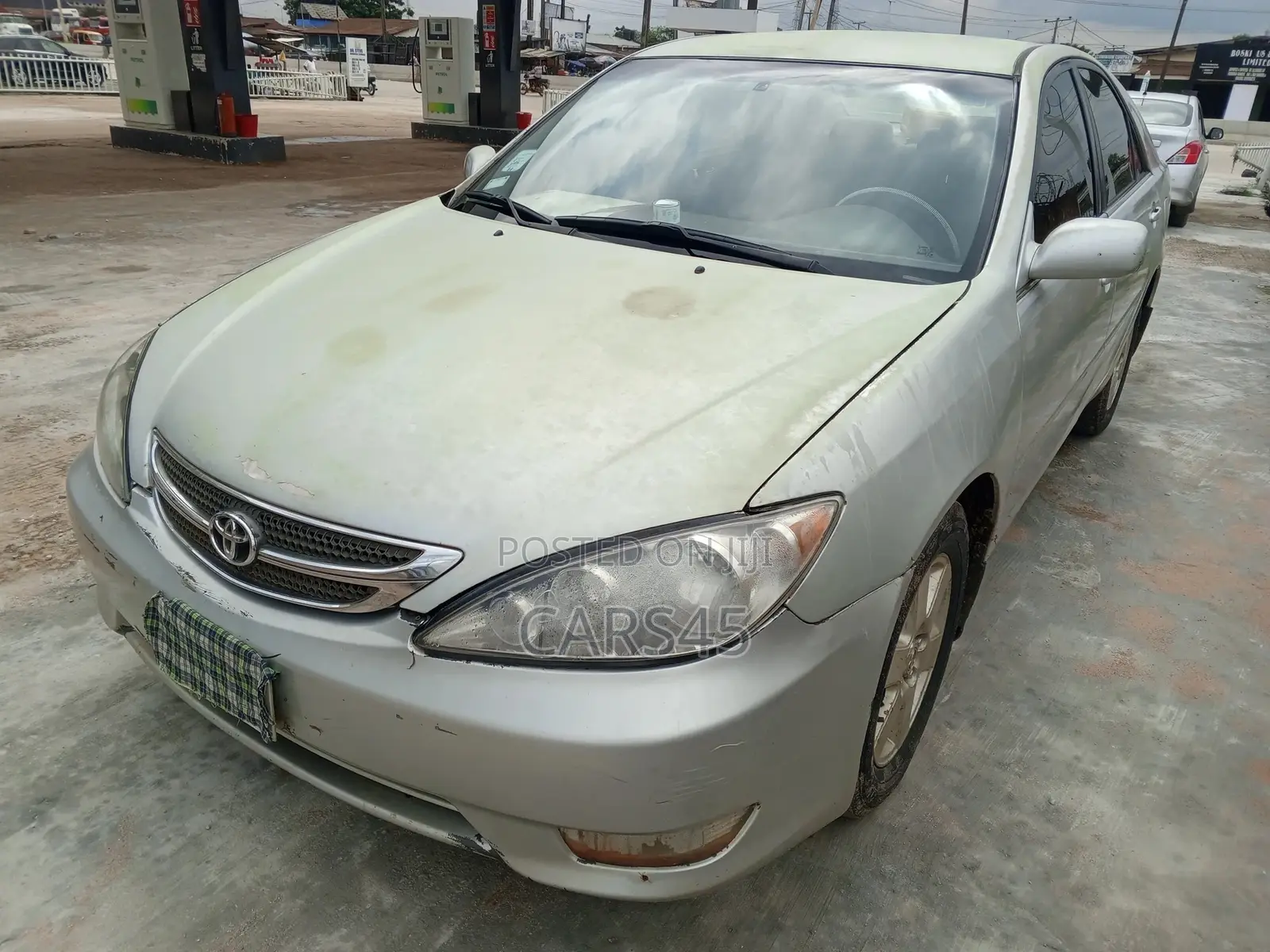 Toyota Camry 2005 Silver