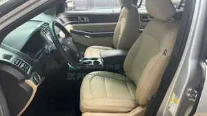 Ford Explorer 2017 Silver
