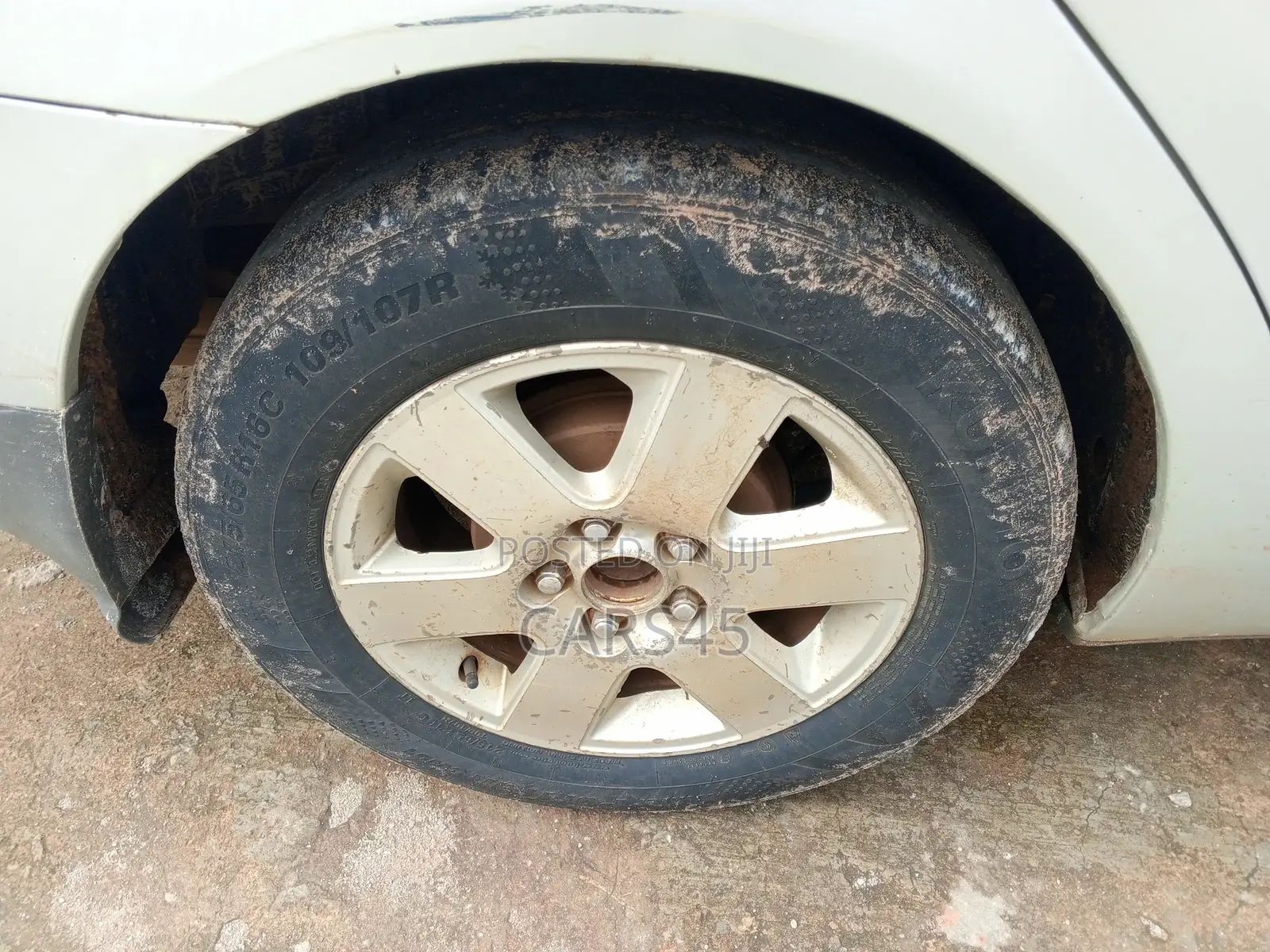 Toyota Camry 2005 Silver