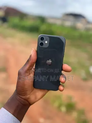 Apple iPhone 11 64 GB Black