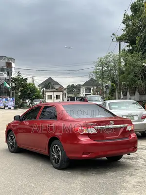 Toyota Corolla 2013 Red