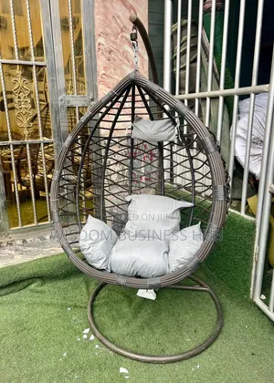 Outdoor/Indoor Rattan Swing Chair With Cushion