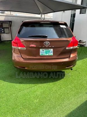 Toyota Venza 2011 Brown