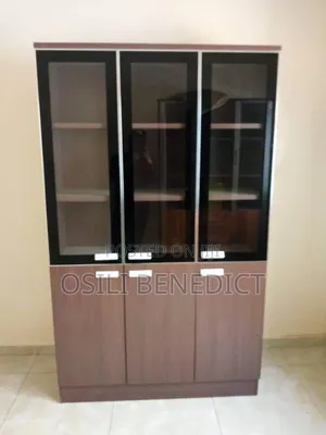High Quality Executive 3 Doors Book Shelves