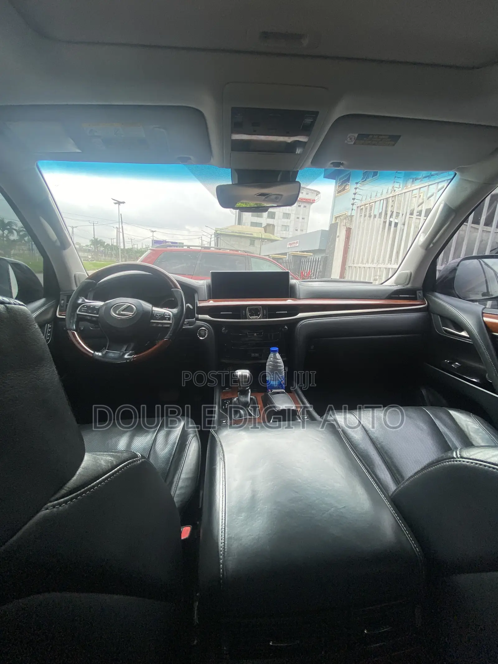 Lexus LX 2016 Black