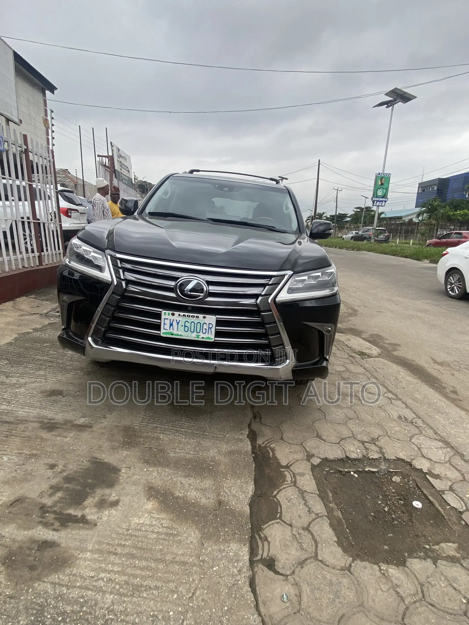 Lexus LX 2016 Black