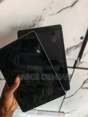 Apple iPad Air 2 32 GB Gray