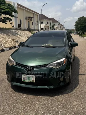 Toyota Corolla 2015 Green