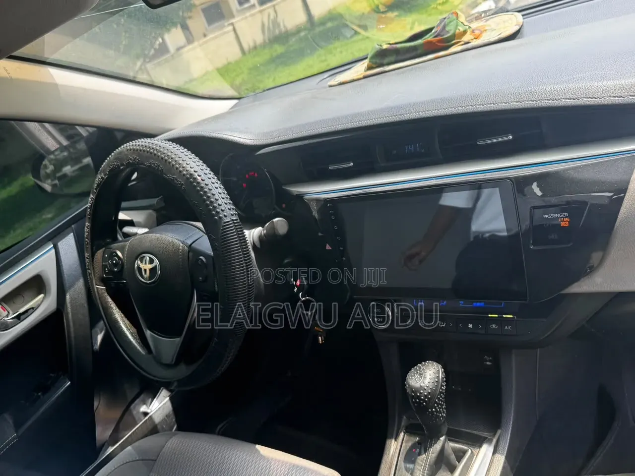 Toyota Corolla 2015 Green