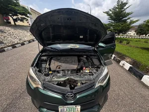 Toyota Corolla 2015 Green