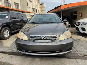 Toyota Corolla 2004 Gray