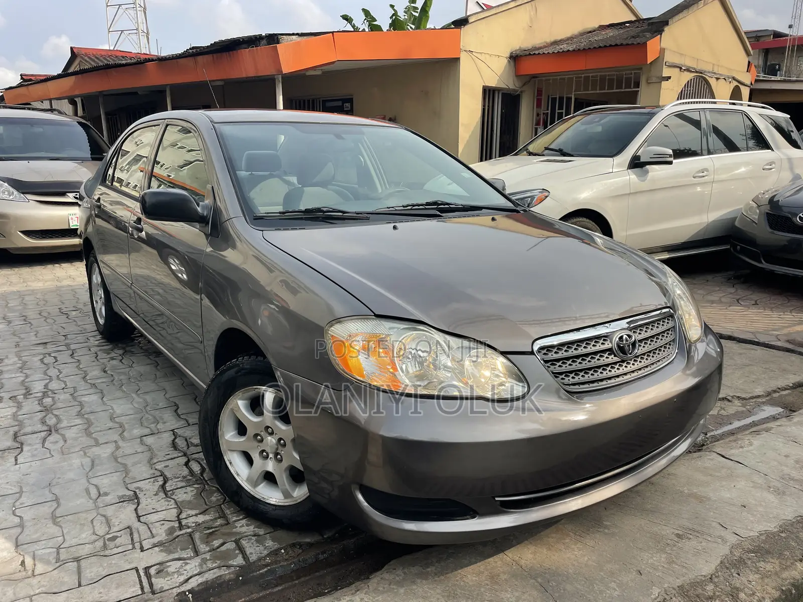 Toyota Corolla 2004 Gray
