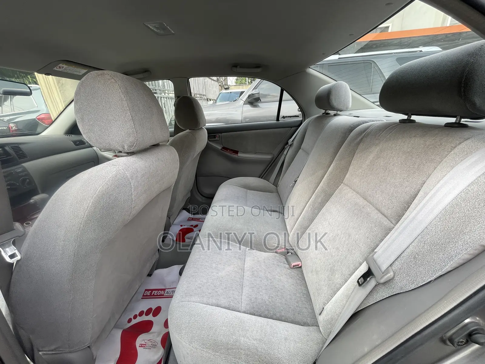 Toyota Corolla 2004 Gray