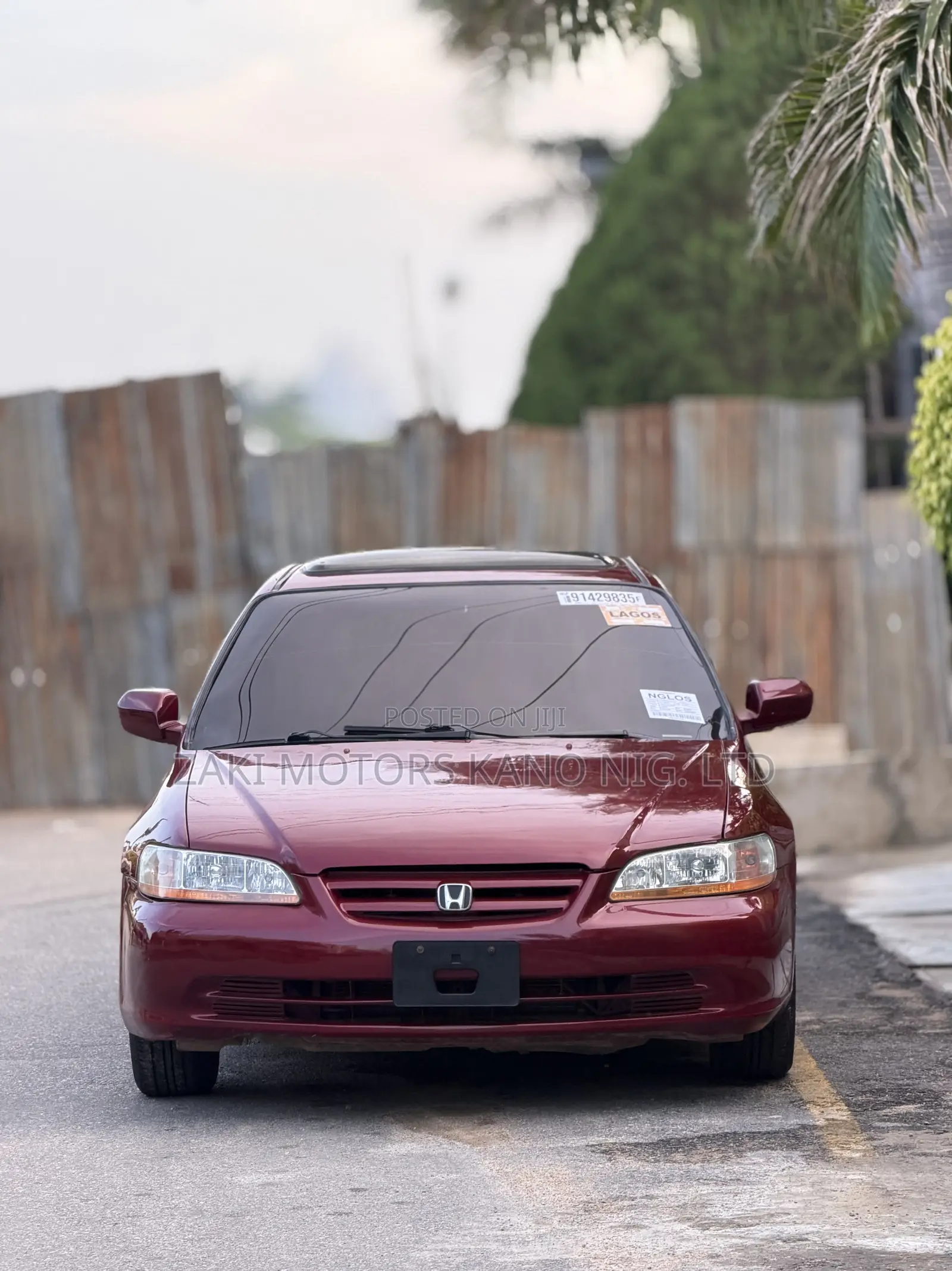 Honda Accord 2002 Maroon
