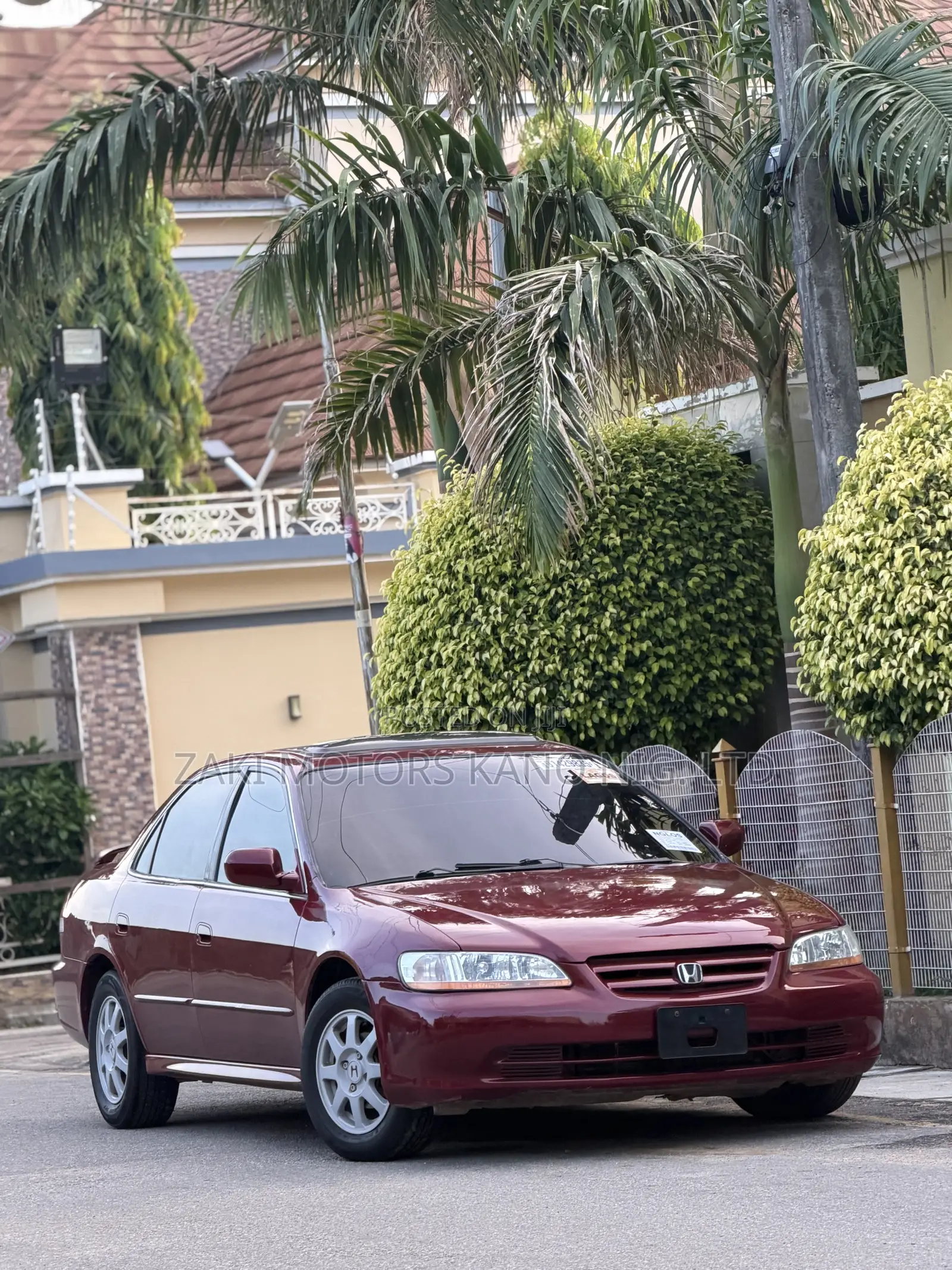 Honda Accord 2002 Maroon