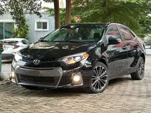 Toyota Corolla S 4dr Sedan (1.8L 4cyl CVT) 2014 Black