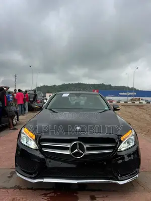 Mercedes-Benz C300 2015 Black