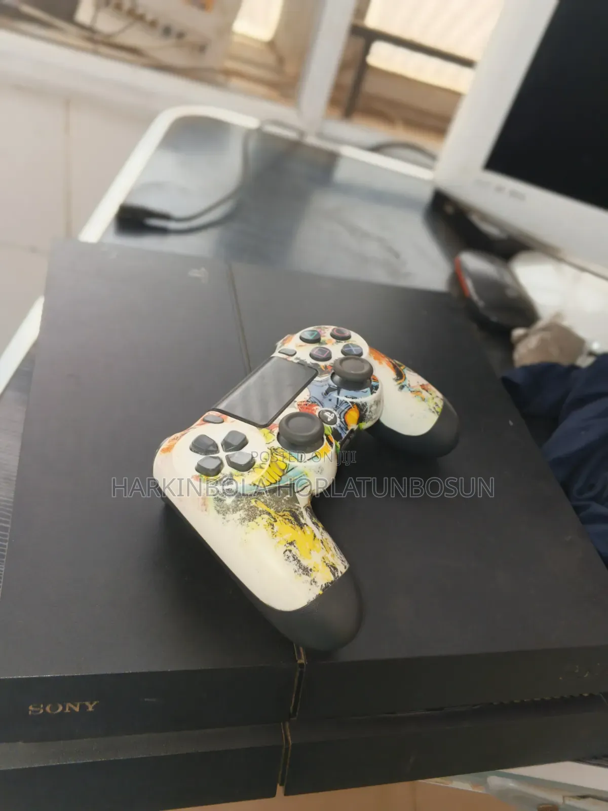 Ps4 Console