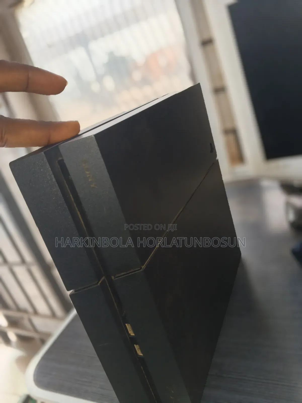 Ps4 Console