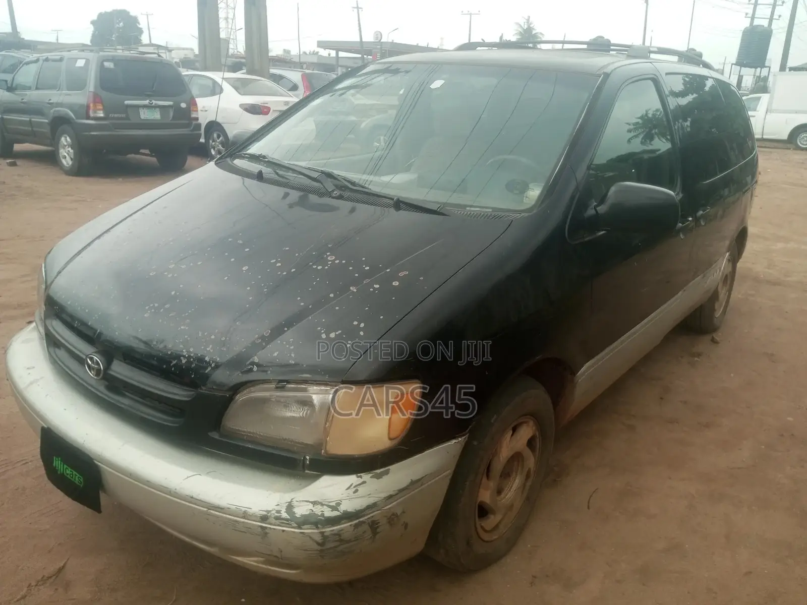 Toyota Sienna CE & 1 hatch 2000