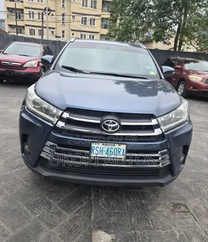 Toyota Highlander 2015 Blue