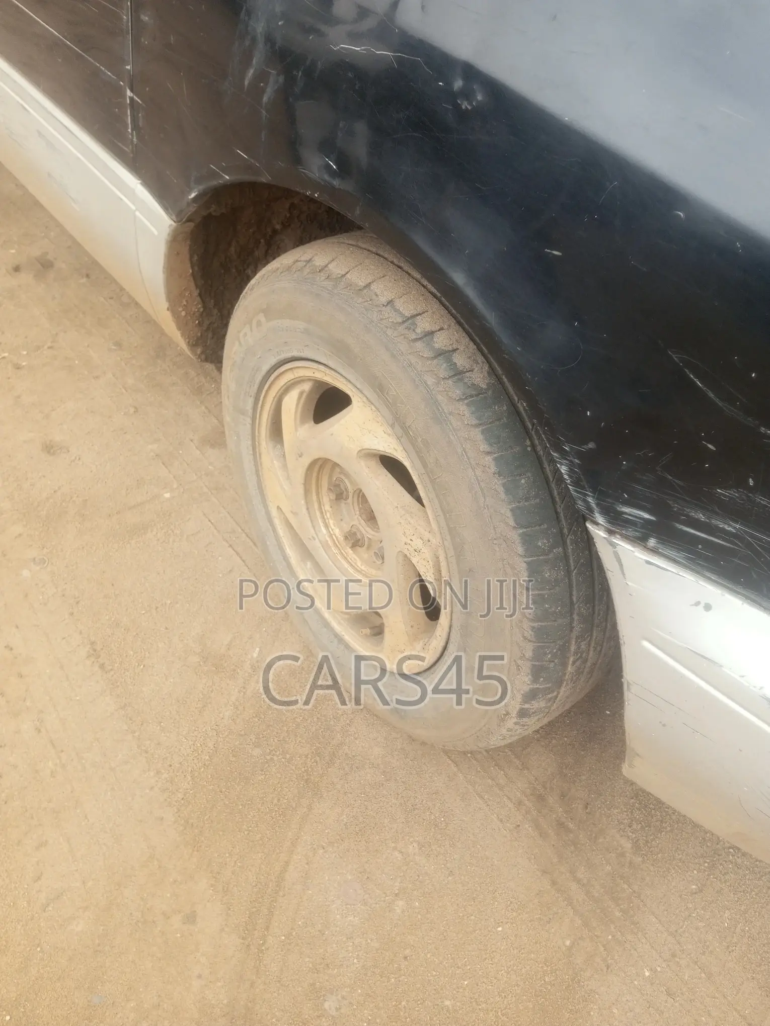 Toyota Sienna CE & 1 hatch 2000