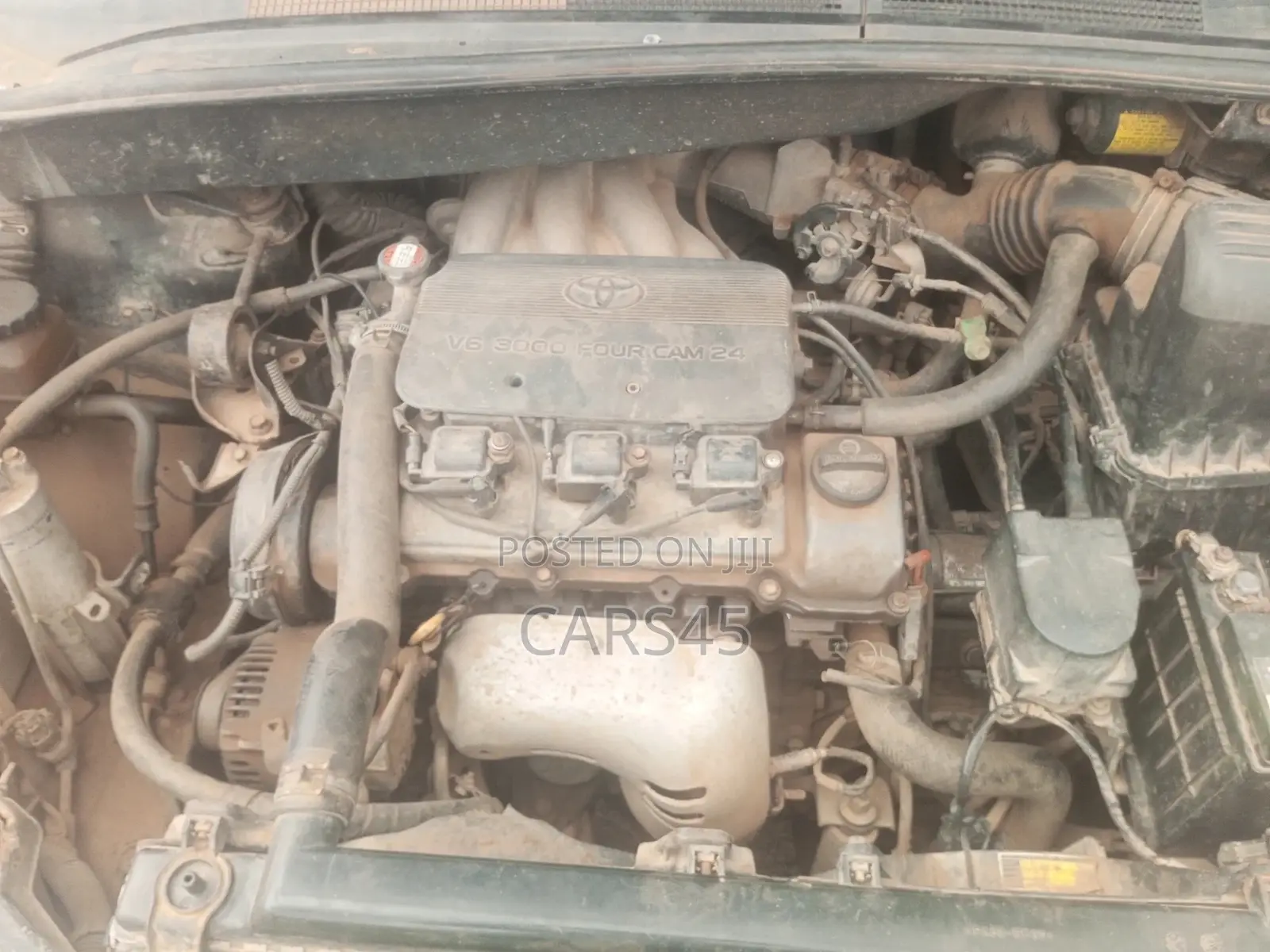 Toyota Sienna CE & 1 hatch 2000