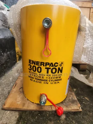 300 Ton Enerpac Hydraulic Jack
