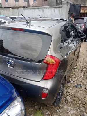 Kia Morning 2013 Silver