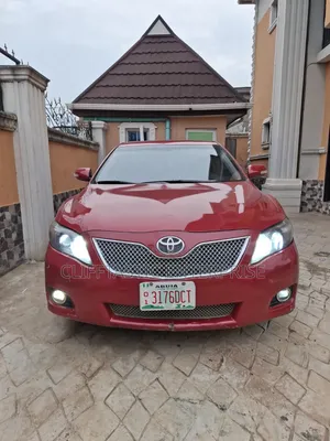 Toyota Camry 2010 Red