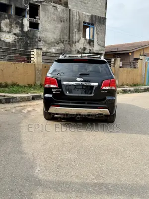 Kia Sorento SX V6 2013 Black