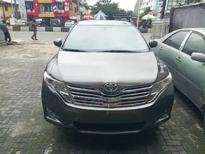 Toyota Venza 2012 Silver
