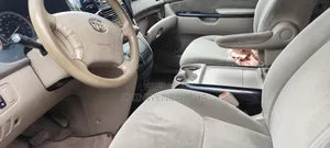Toyota Sienna 2005 Gold