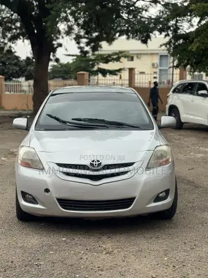 Toyota Yaris 1.3 HB T3 2007 Silver
