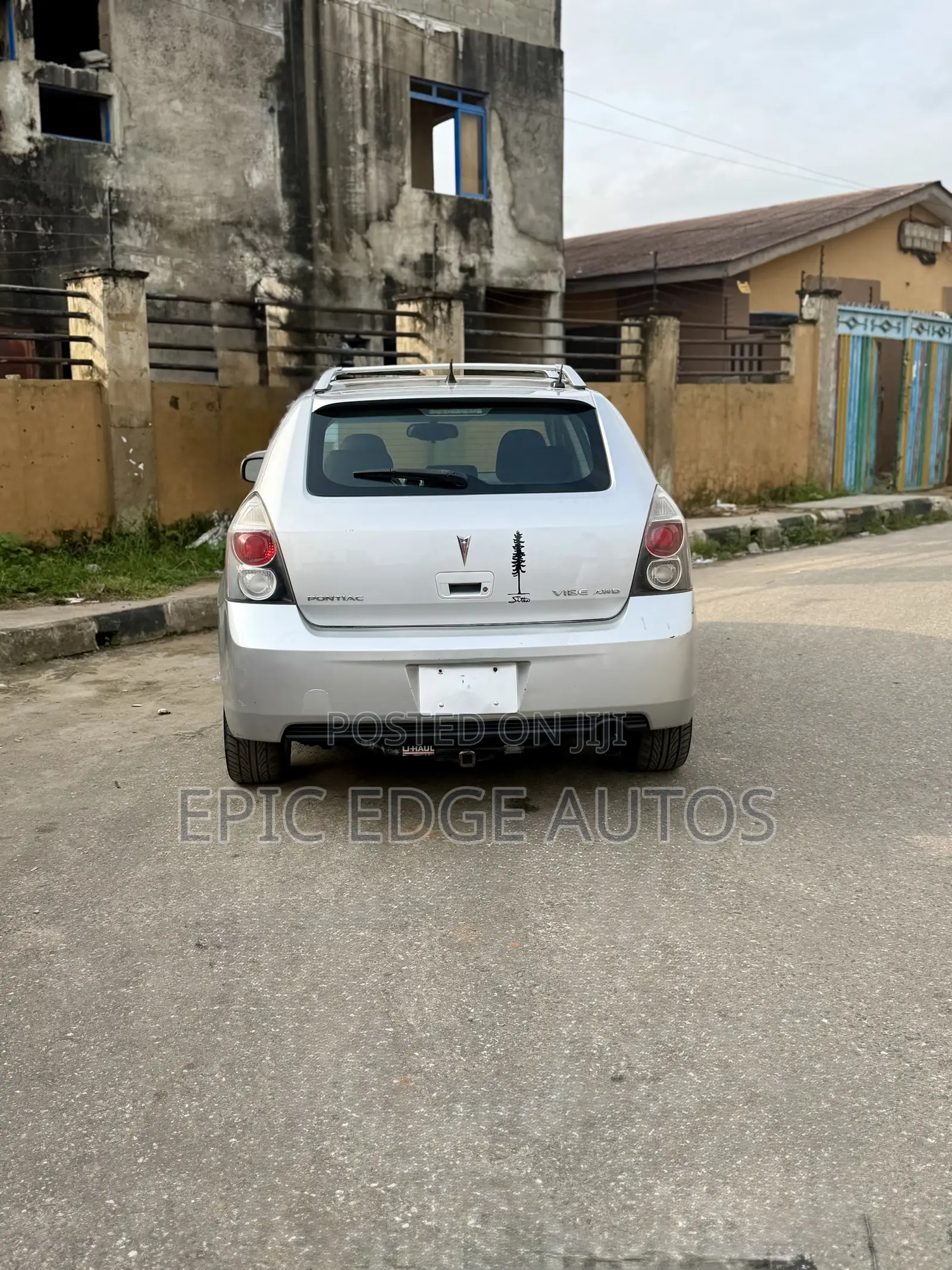 Pontiac Vibe 2.4 4WD 2010 Silver