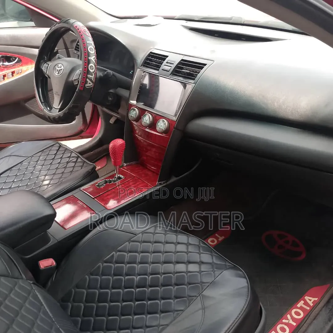 Toyota Camry 2009 Red