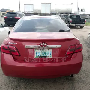 Toyota Camry 2009 Red