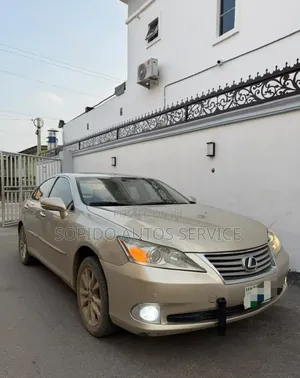 Lexus ES 2012 Gold