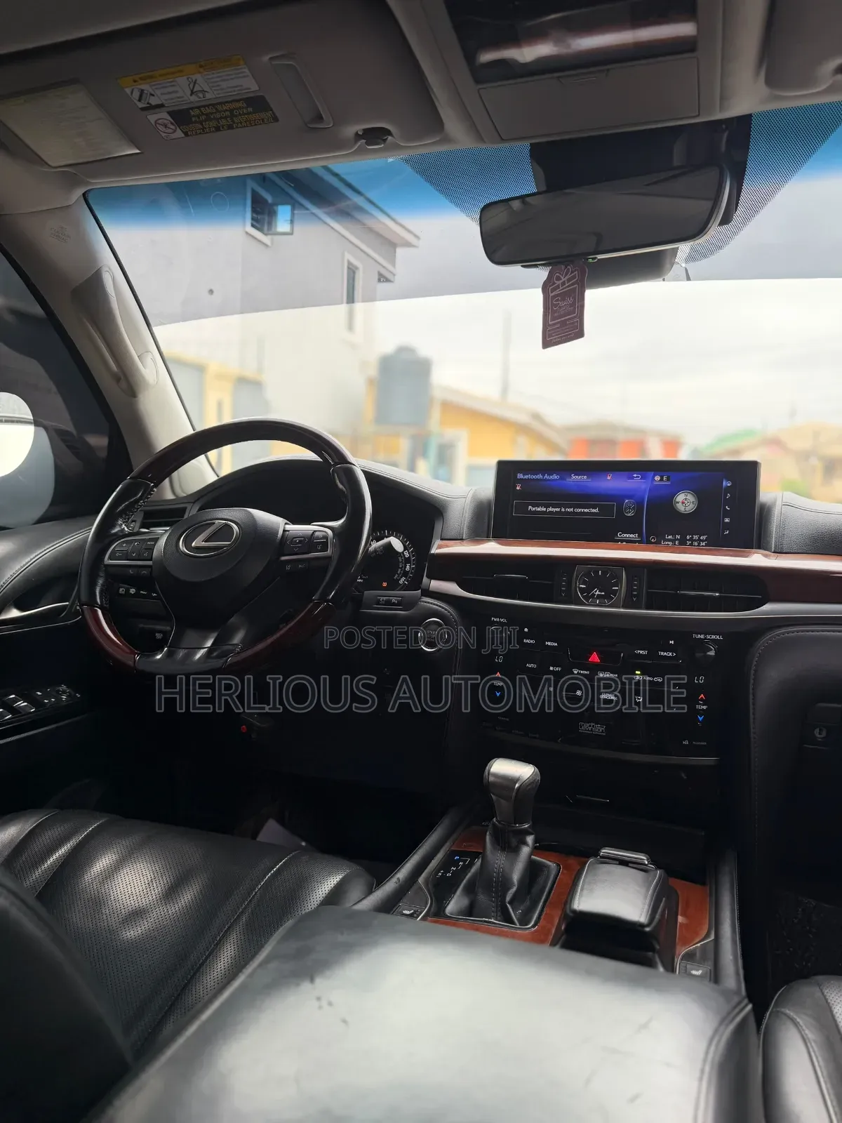 Lexus LX 2017 Black