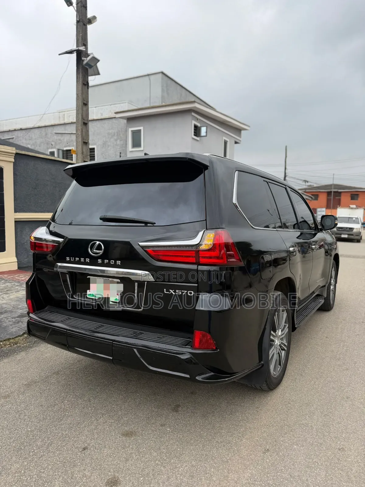 Lexus LX 2017 Black