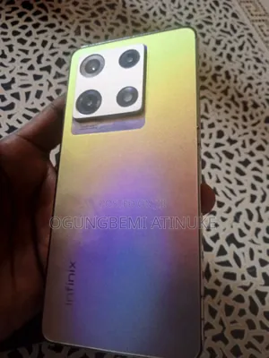 Infinix Note 30 Pro 256 GB Gold