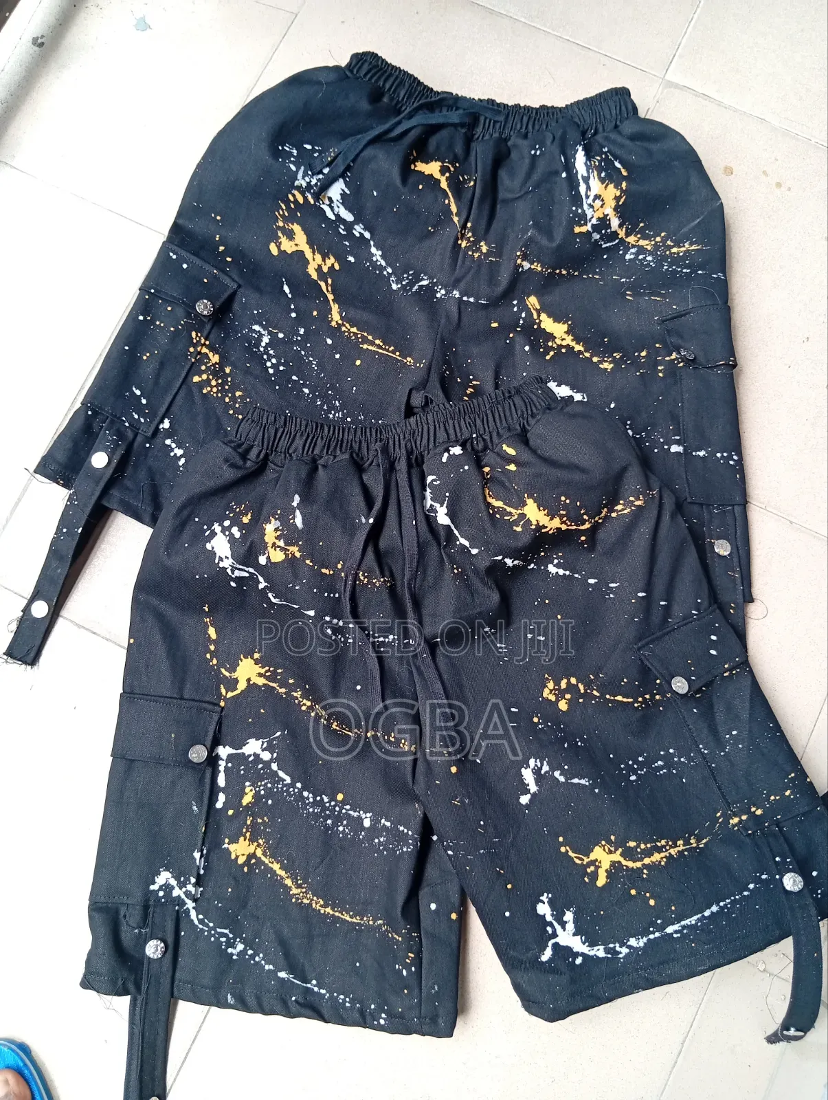 Unisex Wears