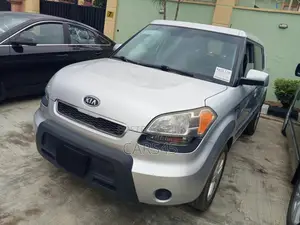 Kia Soul 2010 Silver