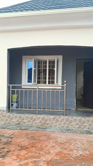 Studio Apartment in Monarch Homes, Lugbe District for rent